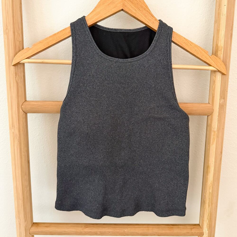 Vuori Women’s Small Ribbed Crop Tank Top Charcoal Gray Racerback Athletic EUC